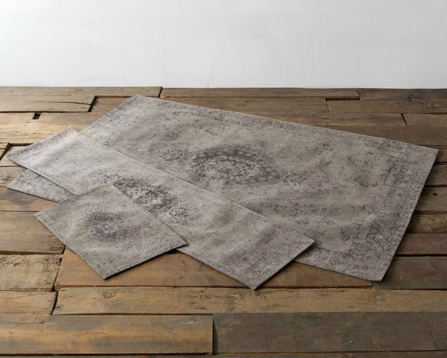 VINE YARD RUG Gray Vine Yard Rug Gray