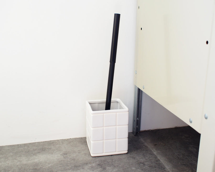 CERAMIC BATH ENSEMBLE Toilet Brush