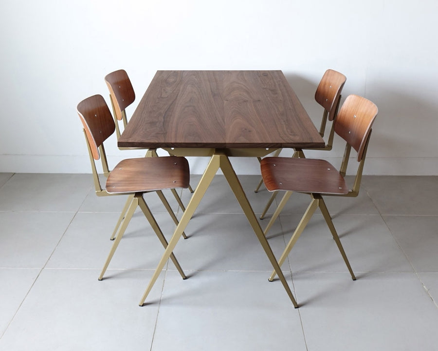 TD.4 Table Walnut P.Gold ガルファニタス S ウォールナット パールゴールド
