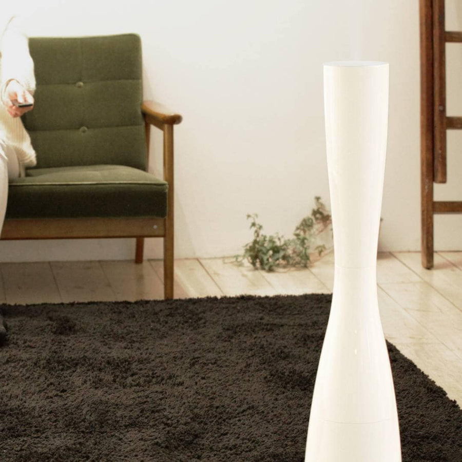 Sablier, a top-fill ultrasonic humidifier with double antibacterial technology that humidifies with beautiful mist, in white