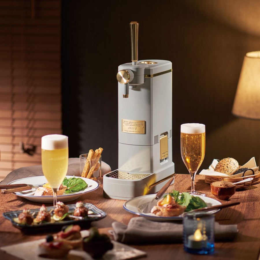 Beer cocktail server