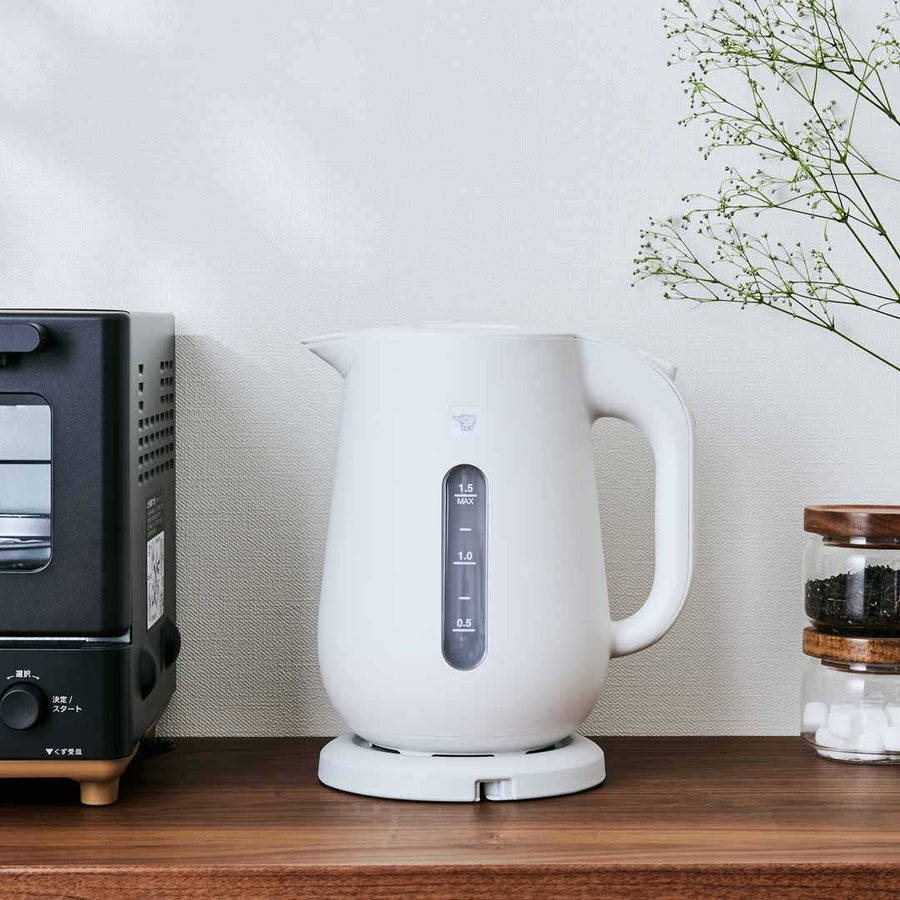 電気ケトル 1.5L