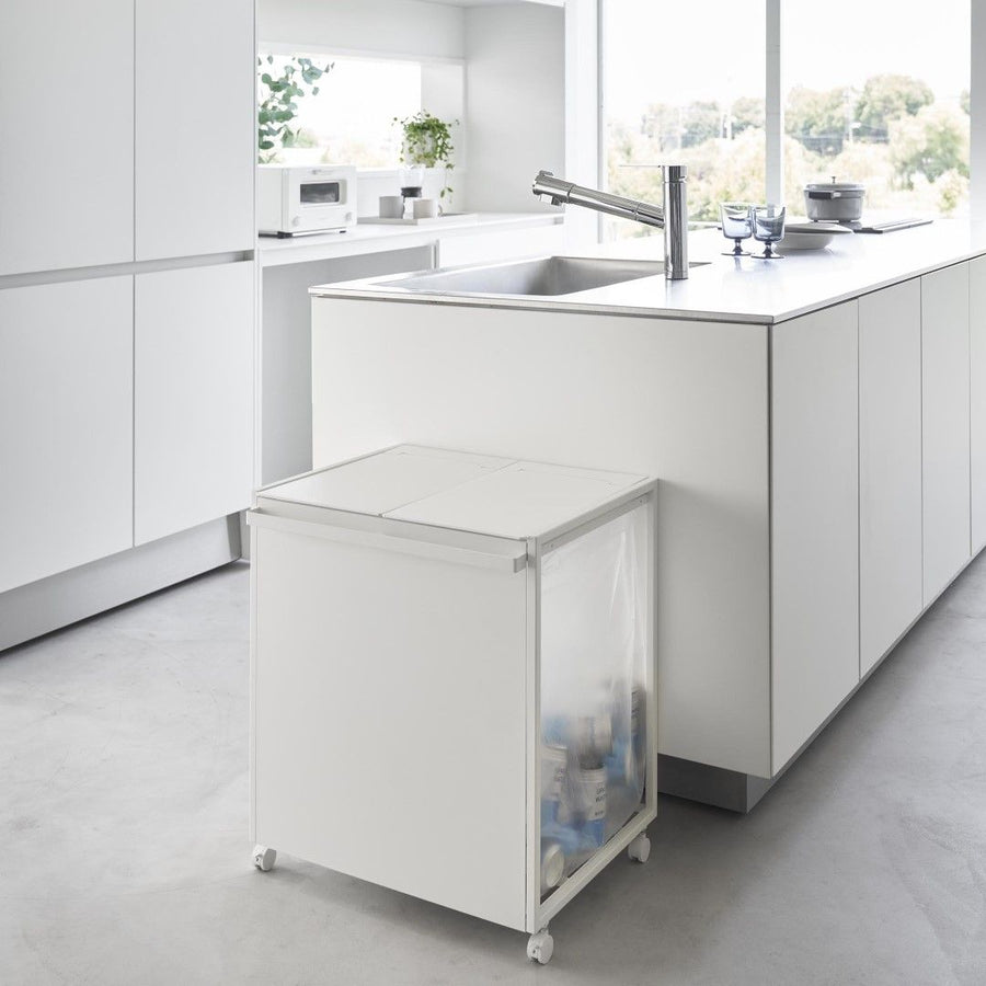 Tower 45L lidded blindfolded trash cart with 2 compartments
