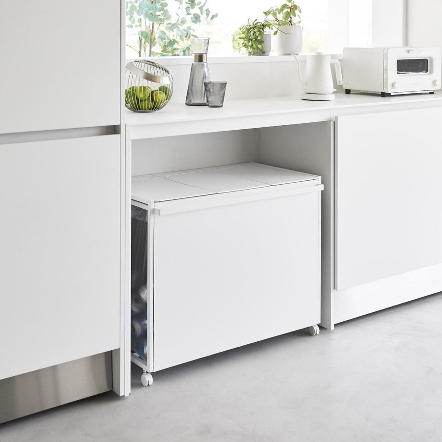 Tower 45L lidded, privacy-protected trash cart with 3 compartments