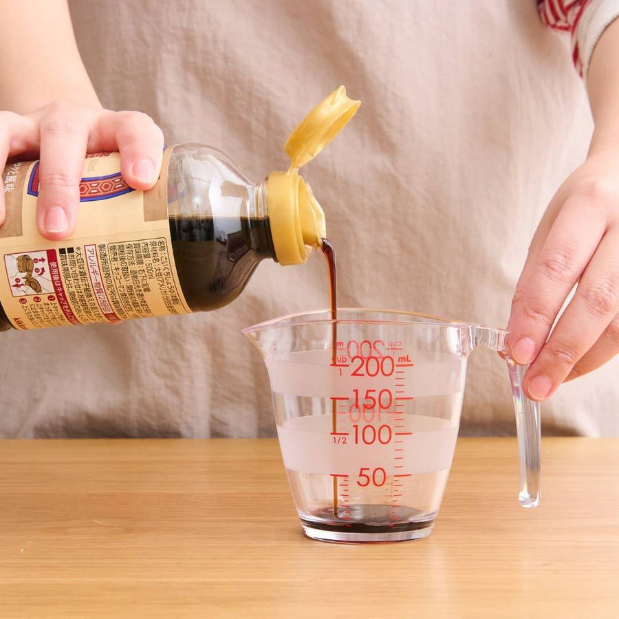 計量カップ 200ml
