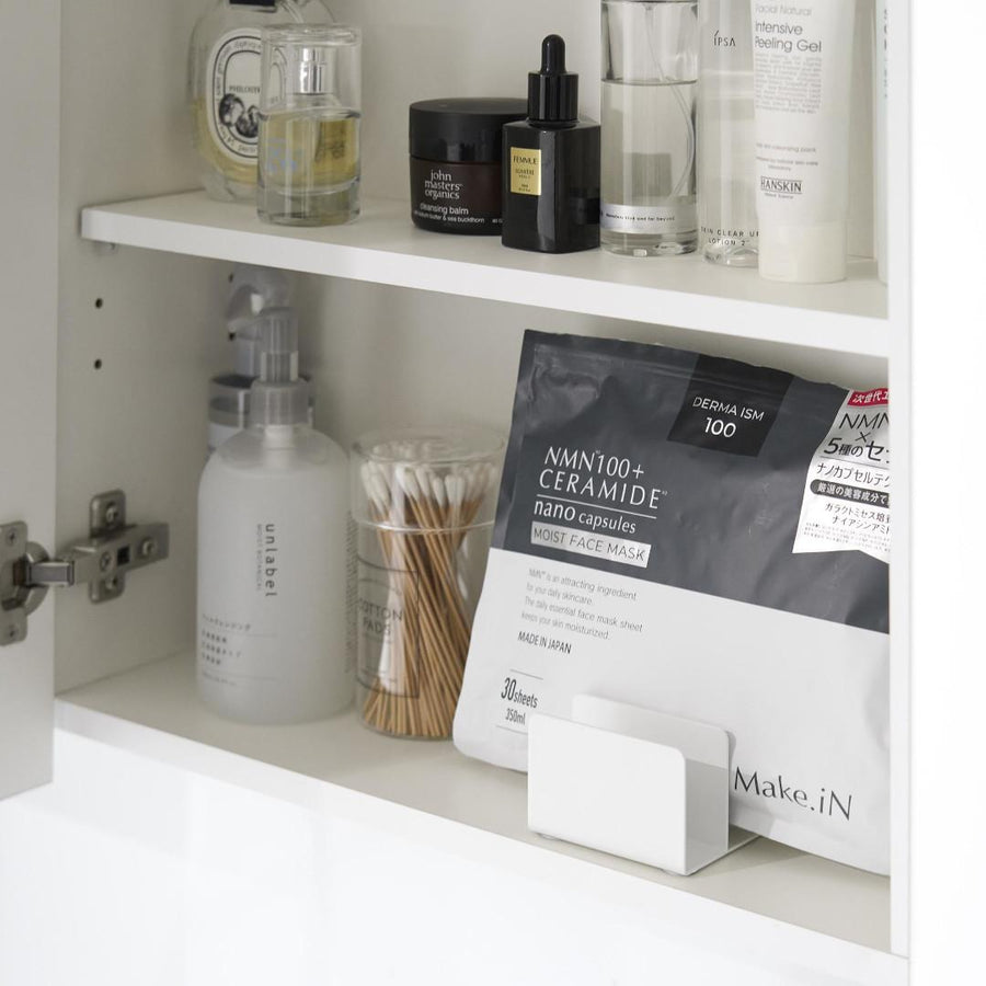 tower face mask stand