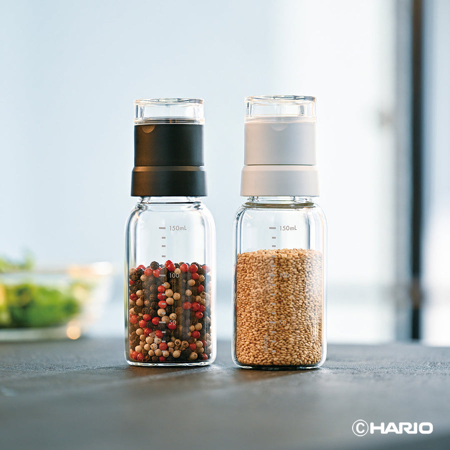 Spice mill salt and pepper