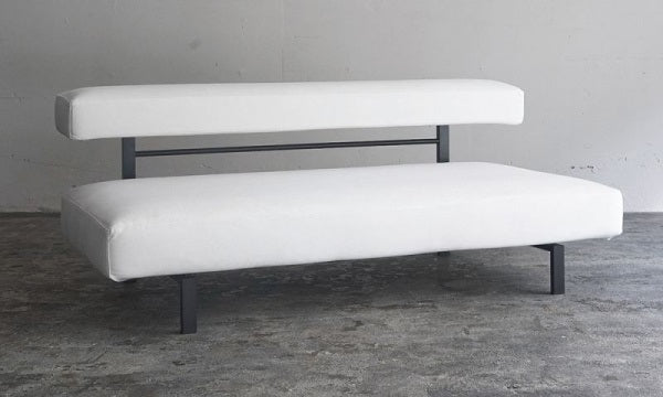 SO-01 2.5 seater sofa 1600