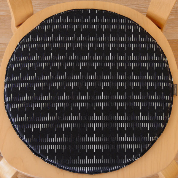 シートクッション デザインチェアクッション ラウンド 35cm kijinokanosei Ruler