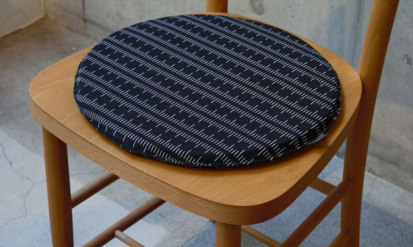 シートクッション デザインチェアクッション ラウンド 35cm kijinokanosei Ruler