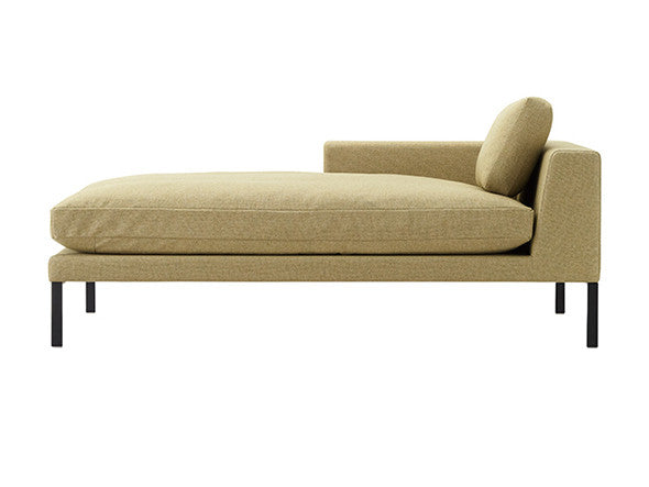 B506 COUCH