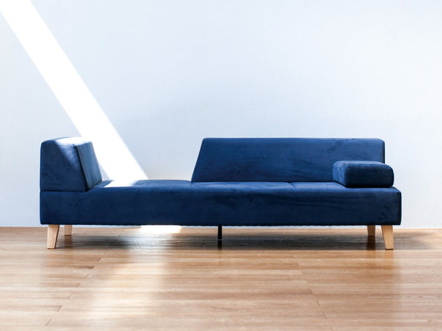 PIVO ONE ARM SOFA