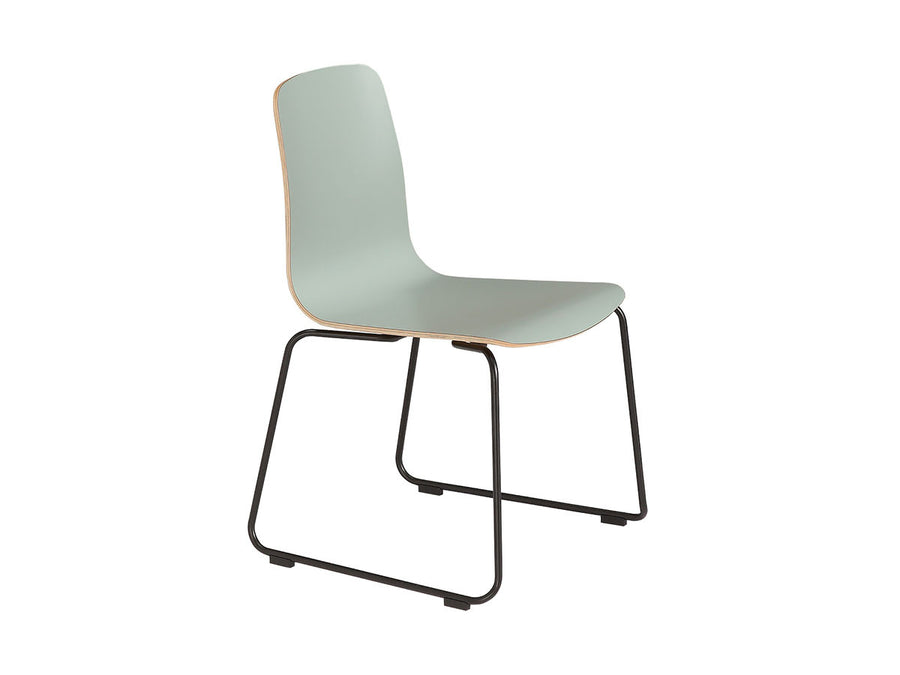 LANGUE STACKING CHAIR