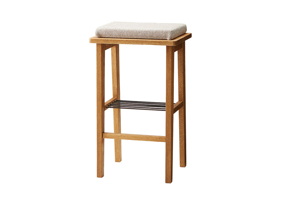 Put High Stool With Cushion