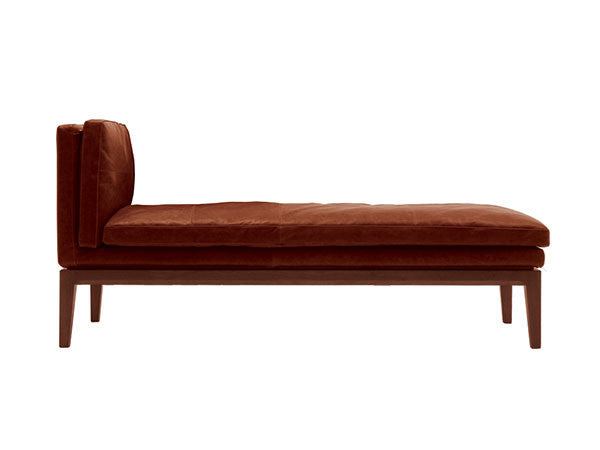 Perche Chaise Lounge