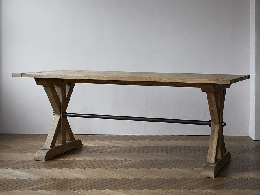 Brodia truss table