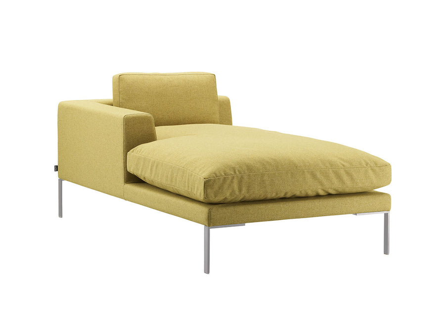 B506 COUCH