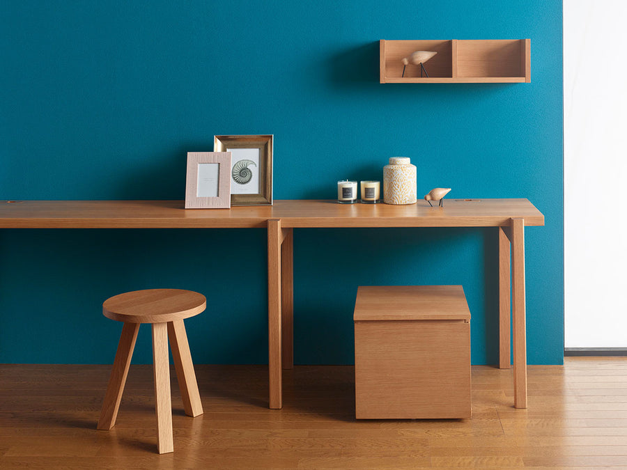 With Living Desk