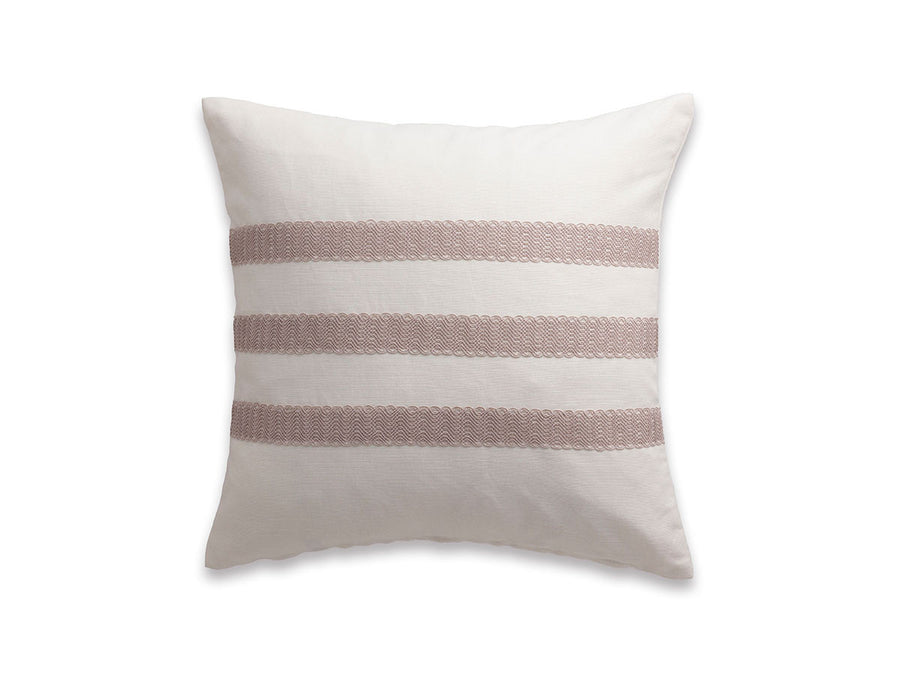 Trois Cushion