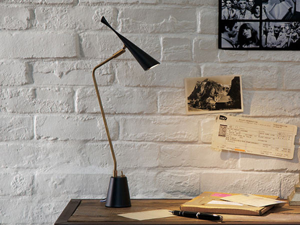 Gossip-LED desk light