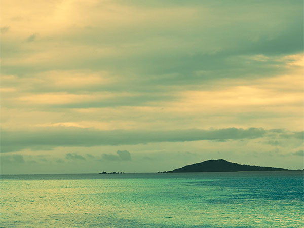 The sea of ​​Miyakojima, Japan