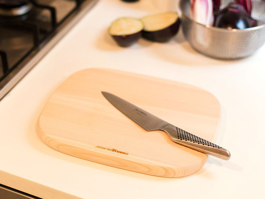 CUTTING BOARD