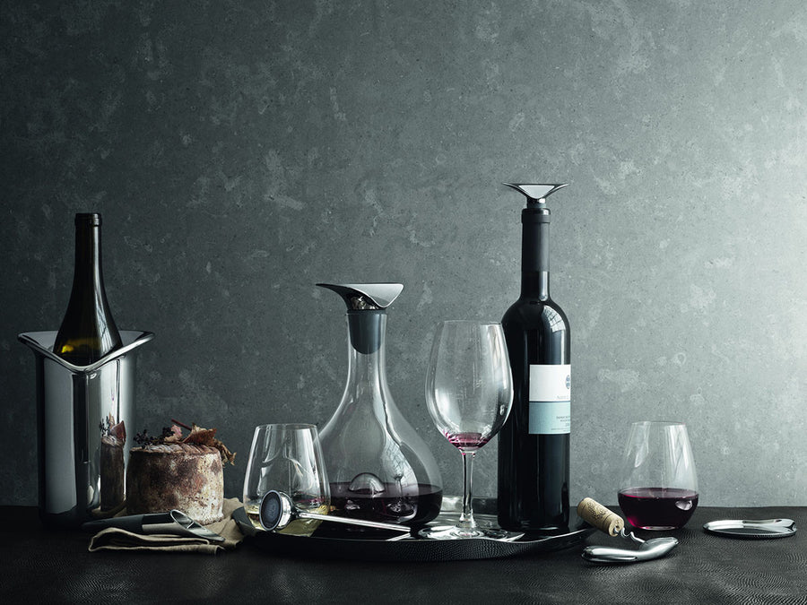 WINE & BAR CARAFE