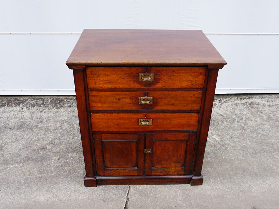 3 Drawer Accent Chest