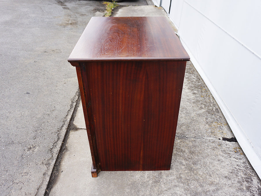 3 Drawer Accent Chest