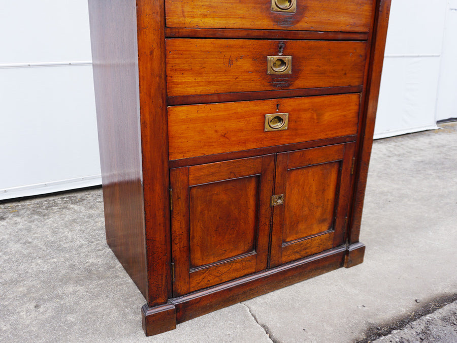 3 Drawer Accent Chest