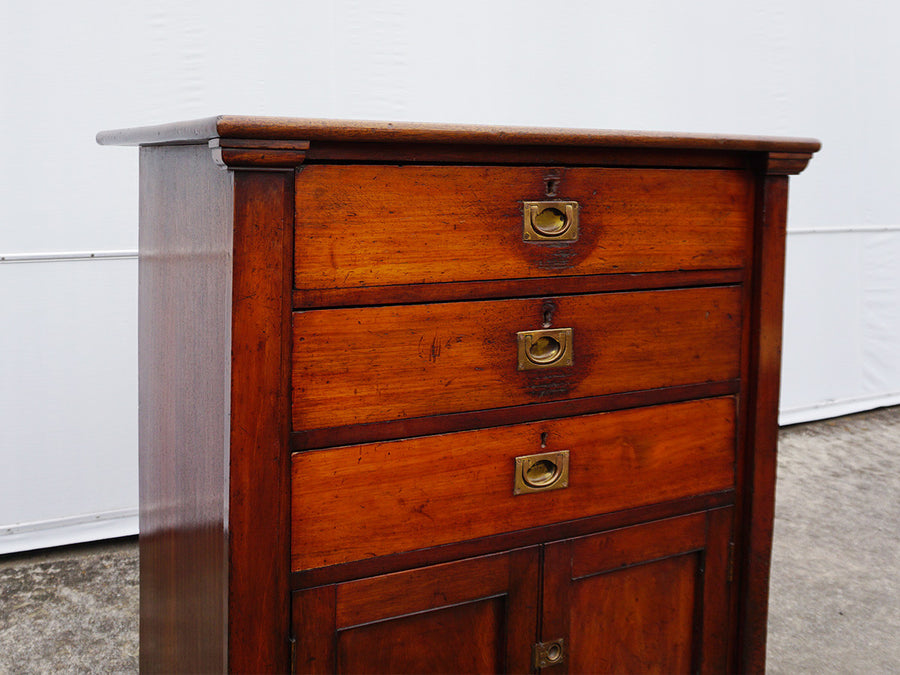 3 Drawer Accent Chest