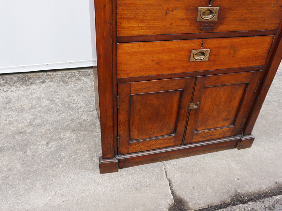 3 Drawer Accent Chest