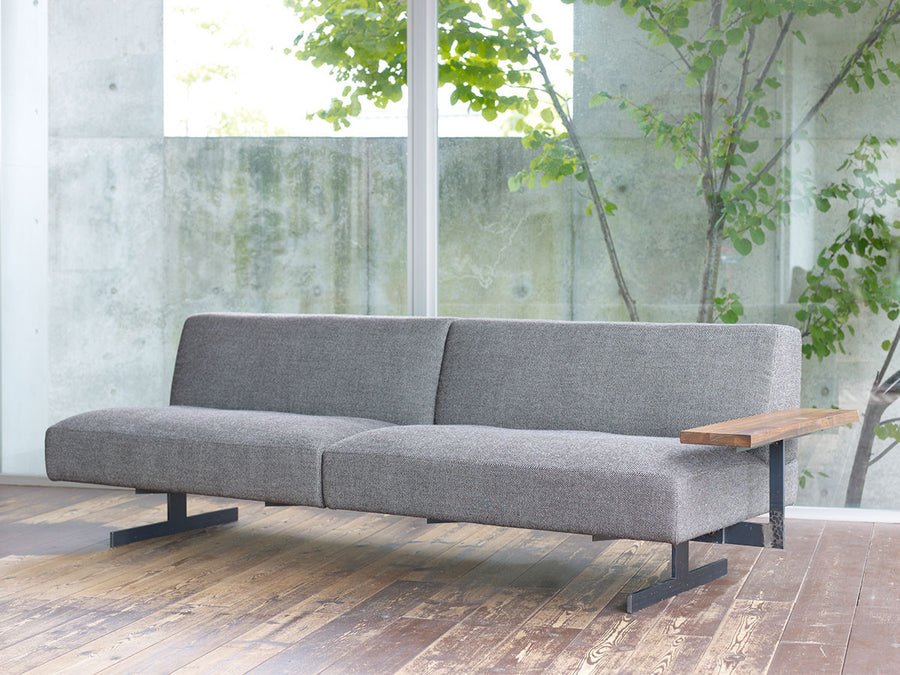 KUROTETSU BAN SOFA