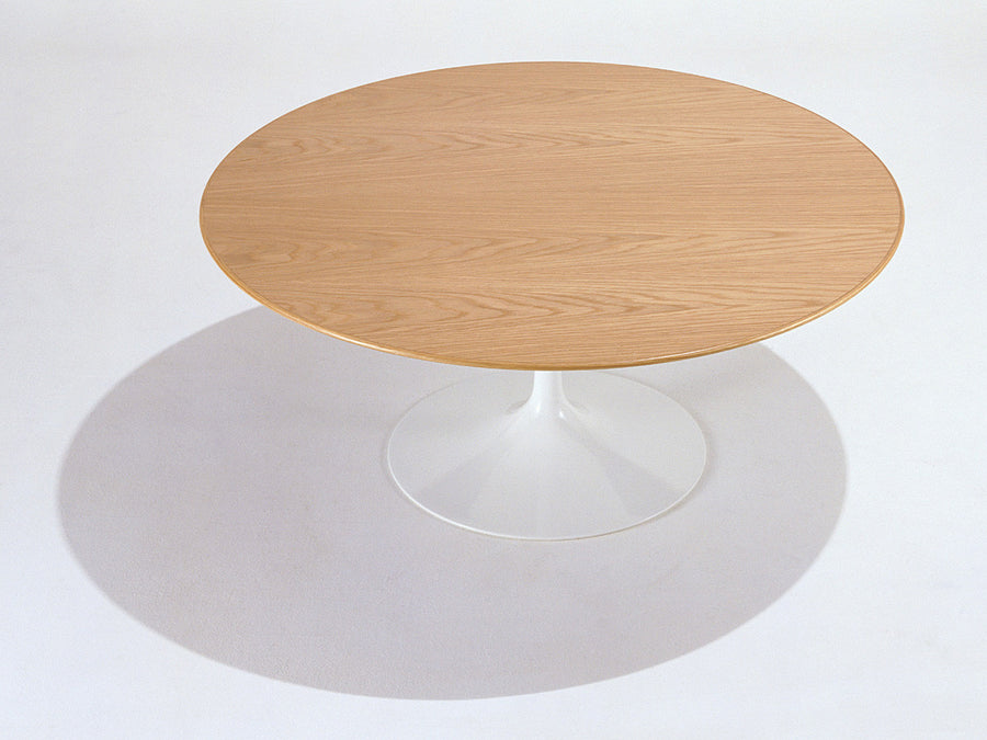 Saarinen Collection Round Table