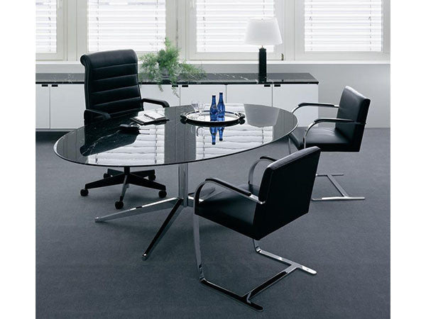 Florence Knoll Collection Oval Table