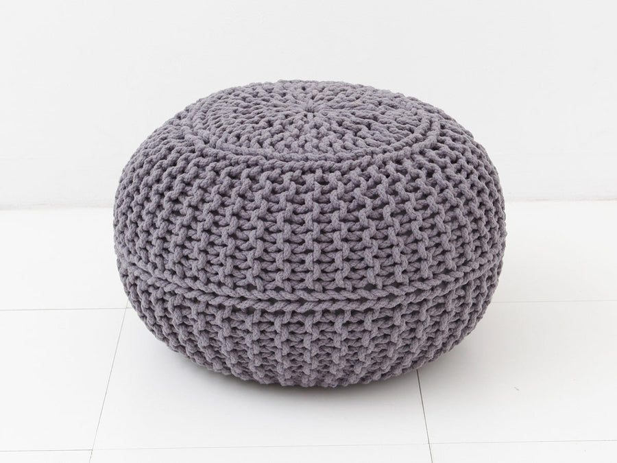 KNITTED POUF