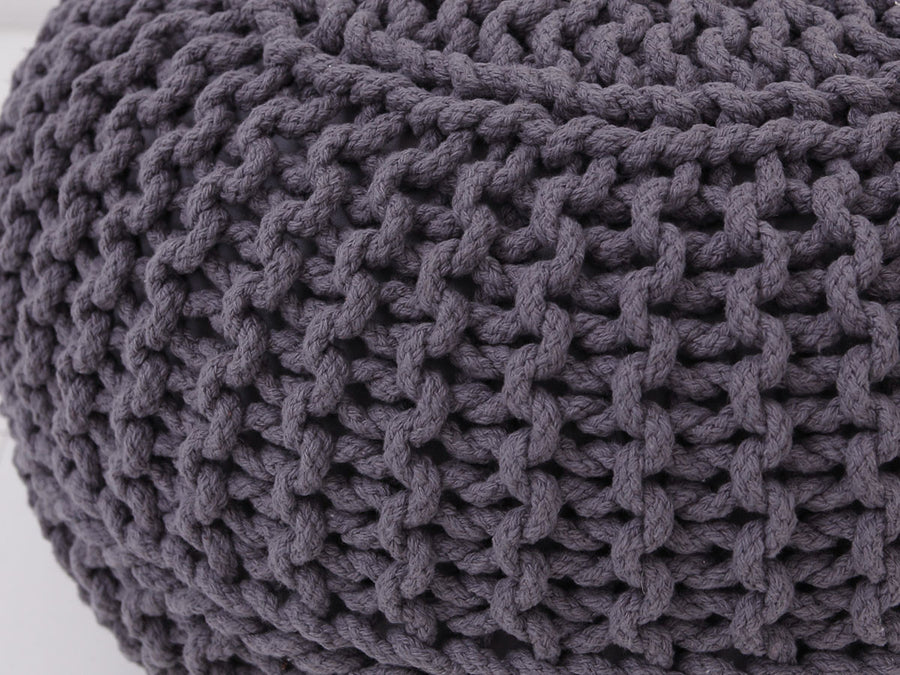 KNITTED POUF