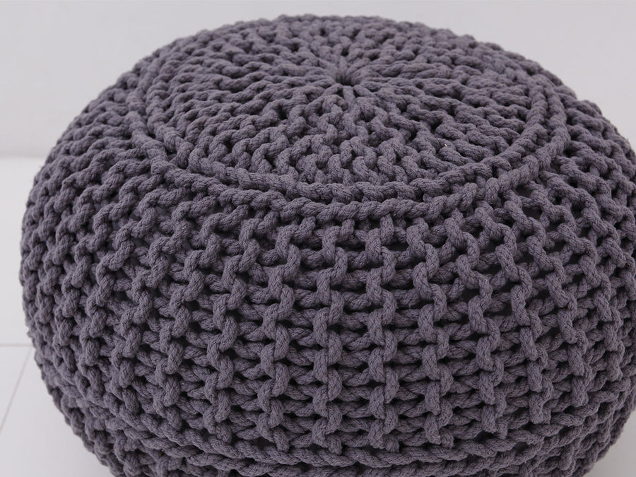 KNITTED POUF