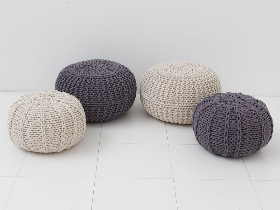 KNITTED POUF