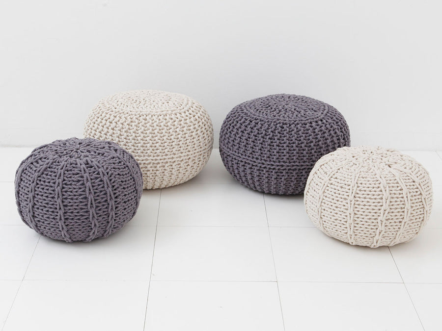 KNITTED POUF