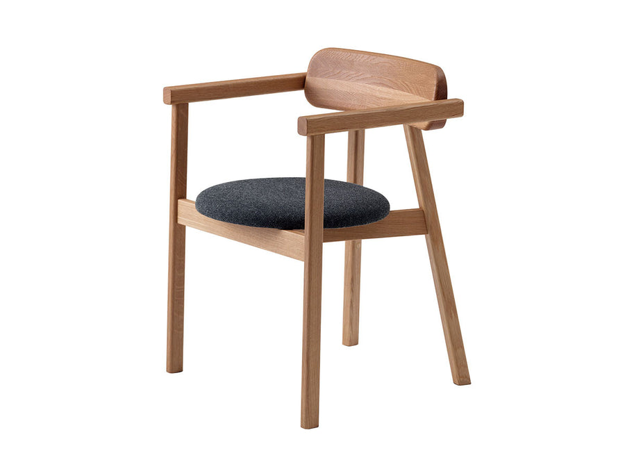 TARUKI CHAIR