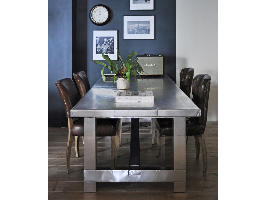 BOSTON DINING TABLE