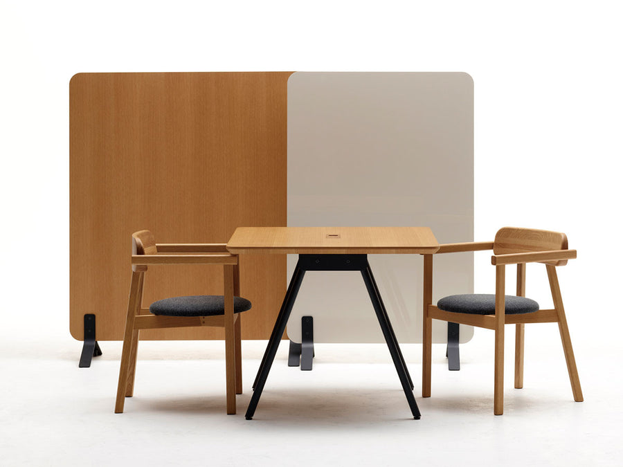 SPINE MEETING TABLE