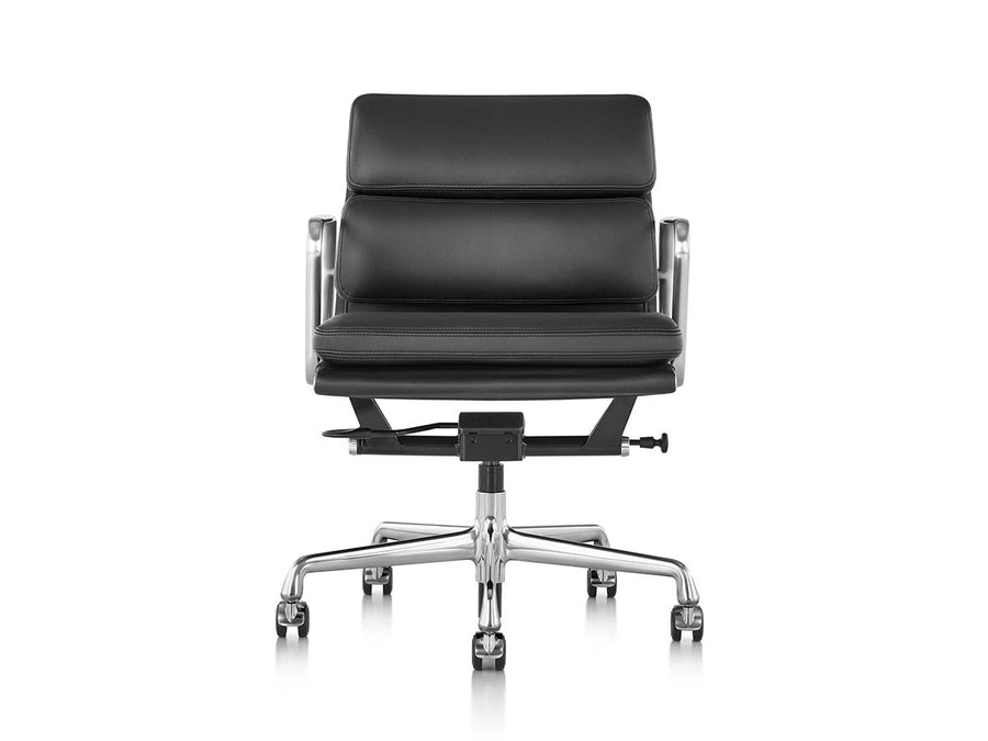 Eames Soft Pad Group Chair Management Chair