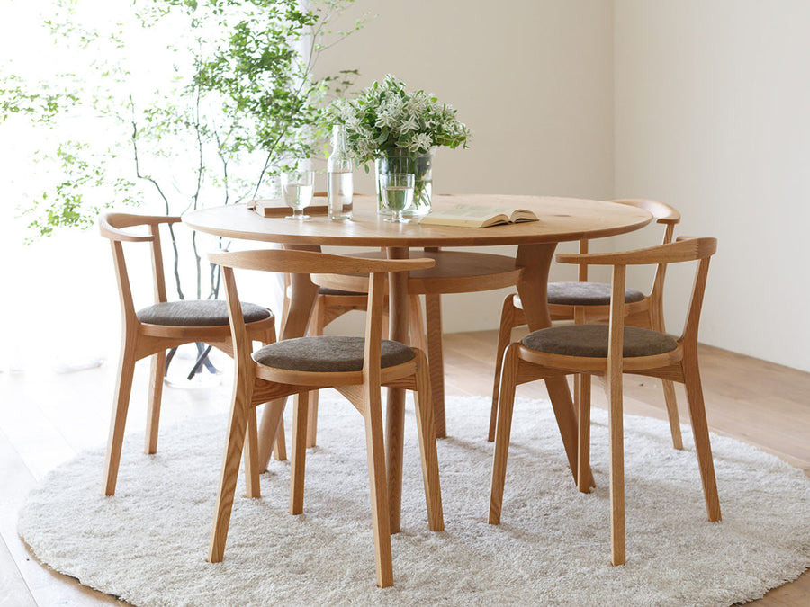 AGILE Circle Dining Table