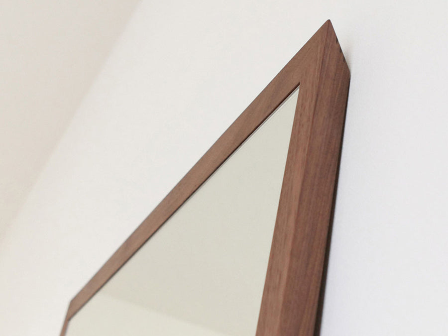 ORLO Stand Mirror