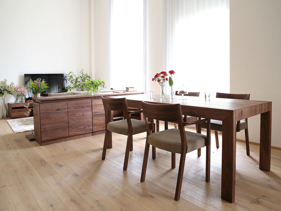 CARAMELLA Dining Table