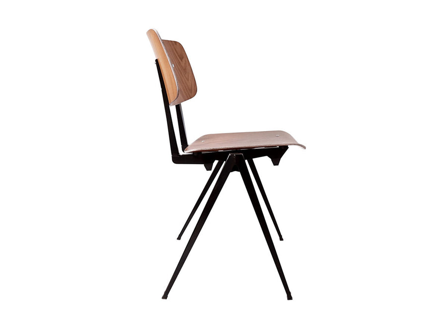 S.21 STACKING CHAIR