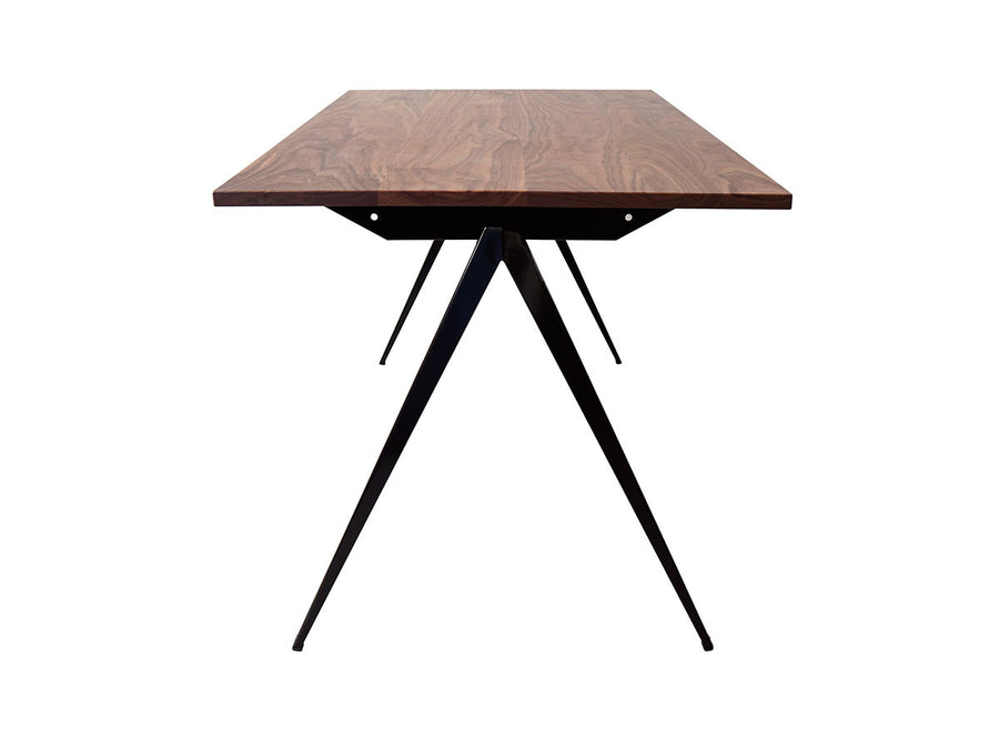 TD.4 TABLE