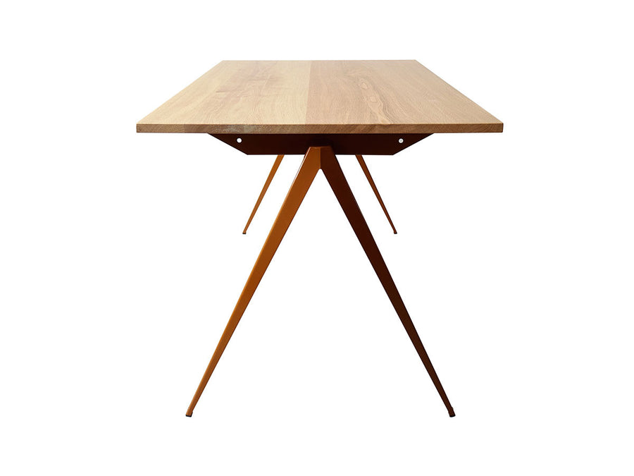 TD.4 TABLE